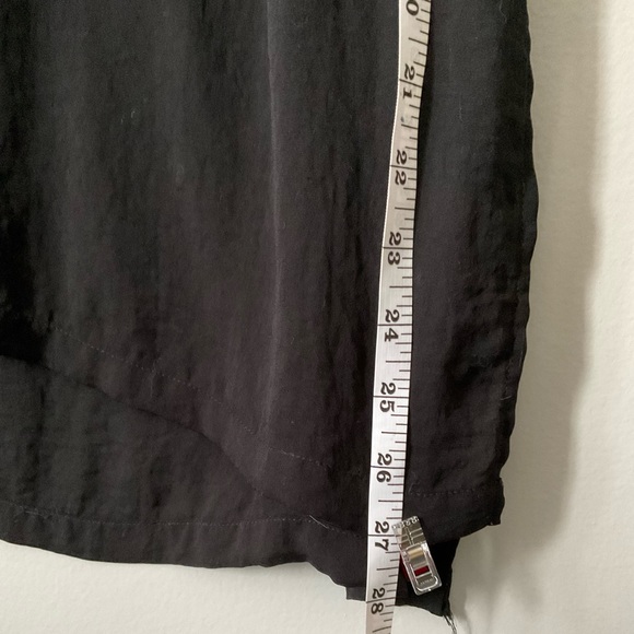 Mock neck basic black tank - Picture 4 of 4